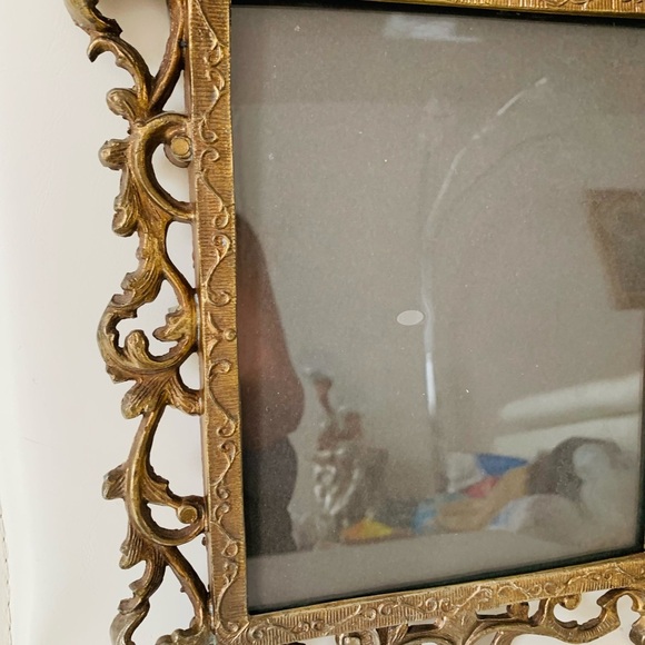 Vintage  Brass Art Nouveau Ornate Stand Up Picture Frame - Picture 3 of 12